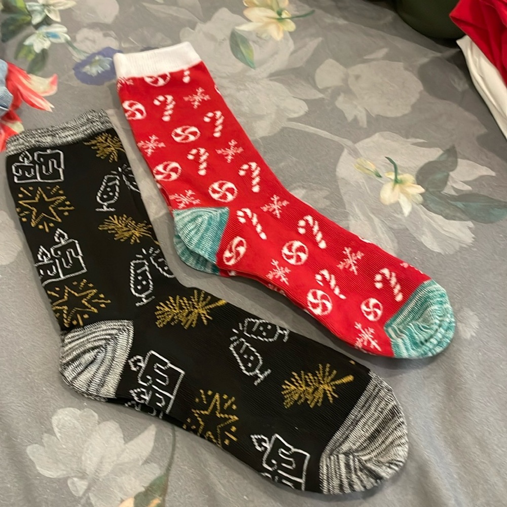 Holiday Socks - Set of 2 - Brand New